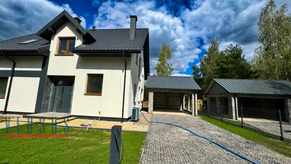 łoś ,  Brzozowa   20