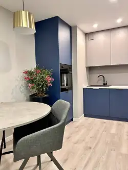 Radom ,  11 Listopada   3