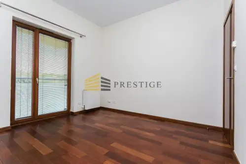 Warszawa ,  Warowna   8