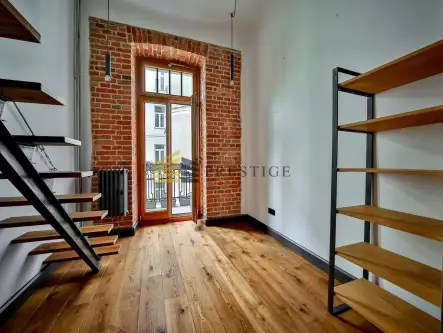 Warszawa ,  Poznańska   9