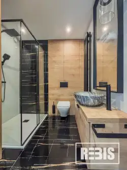 Kraków ,  Madalińskiego   17