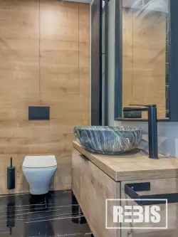 Kraków ,  Madalińskiego   18