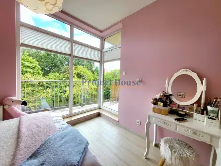 Łódź ,  Tatrzańska 111   19