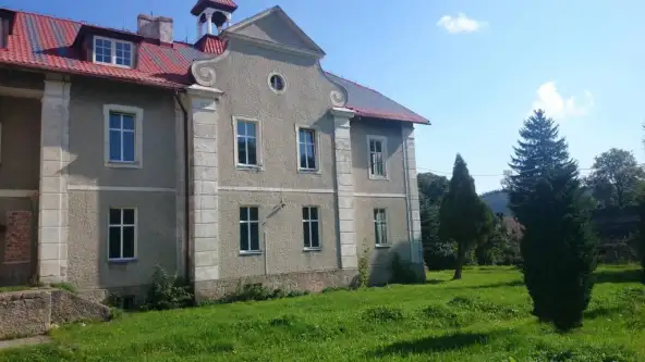 Szczytna ,  Szpitalna   3