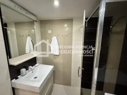 Gdynia ,  Ignacego Krasickiego   8