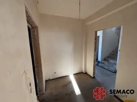 Więcławice dworskie ,  Św. Jakuba   12