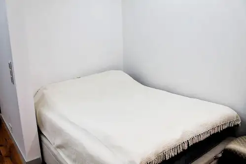 Warszawa ,  Górnośląska   8