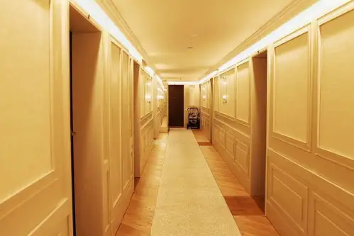 Warszawa ,  Górnośląska   9