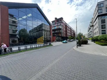 Warszawa ,  Leszczyńska   14