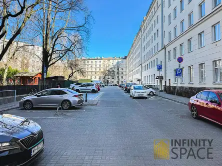 Warszawa ,  Natolińska   17