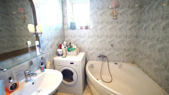 Opole ,  Karola Miarki   9