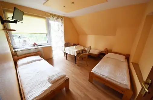 Brynica ,  Kwiatowa   18