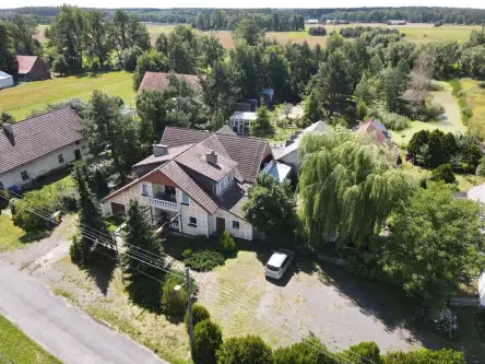 Brynica ,  Kwiatowa   8