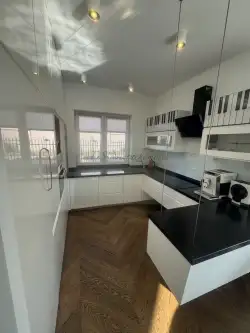 Bielawa ,  Powsińska   18