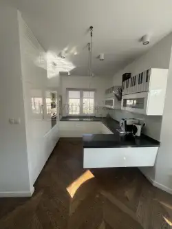 Bielawa ,  Powsińska   5