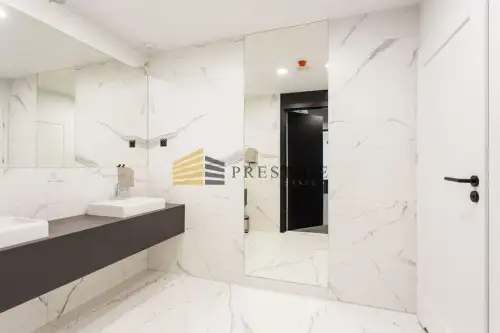 Warszawa ,  Żelazna   5