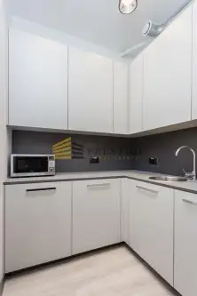 Warszawa ,  Żelazna   6