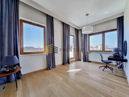 Warszawa ,  Al. Wilanowska   8