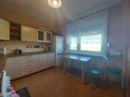 Dopiewiec ,  Leśna   10