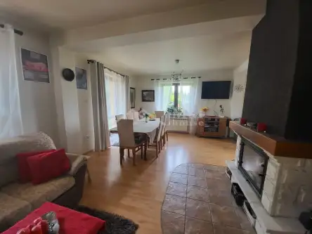 święcice ,  Kopytowska   11