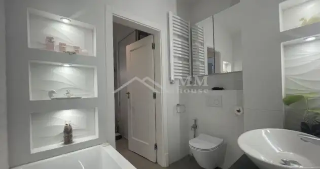 Warszawa ,  Białej Floty   6