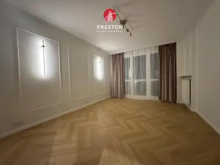 Warszawa ,  Chmielna   6