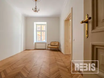 Kraków ,  Loretańska   13