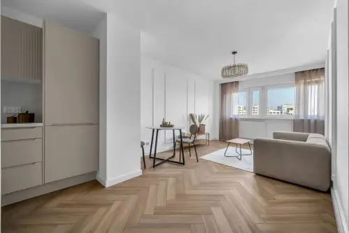  Warszawa   Leopolda Staffa 