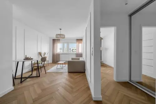 Warszawa ,  Leopolda Staffa   8