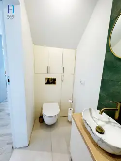 Zgierz ,  Karpacka   10