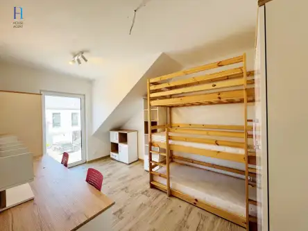 Zgierz ,  Karpacka   17