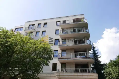 Warszawa ,  Jazgarzewska   13