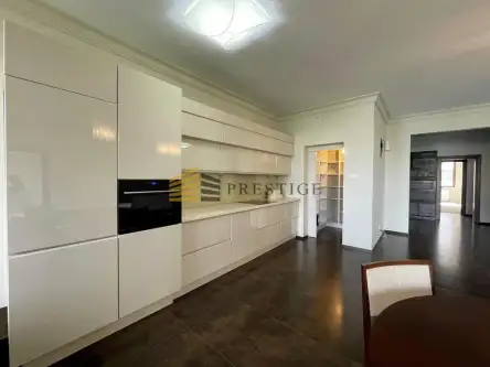 Warszawa ,  Jazgarzewska   4