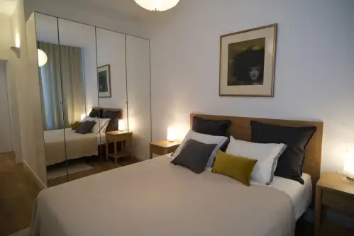 Warszawa ,  Aleja Rzeczypospolitej   10