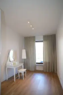 Warszawa ,  Aleja Rzeczypospolitej   13