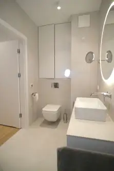 Warszawa ,  Aleja Rzeczypospolitej   17