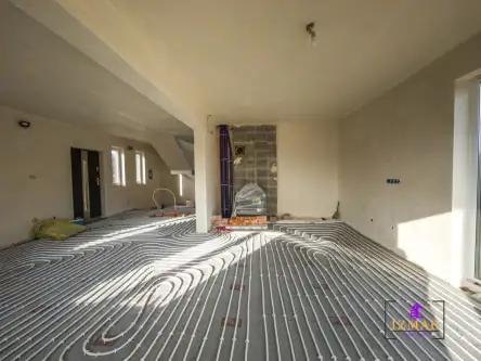 Rzędkowice ,  Jurajska   8