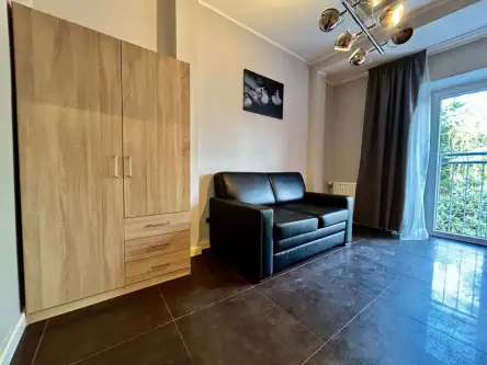 Kraków ,  Skwerowa   7