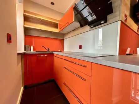 Kraków ,  Skwerowa   8