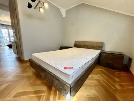 Kraków ,  Skwerowa   13