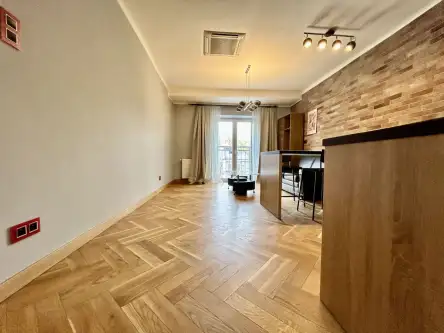 Kraków ,  Skwerowa   14