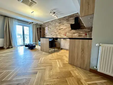 Kraków ,  Skwerowa   3