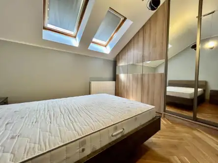 Kraków ,  Skwerowa   4