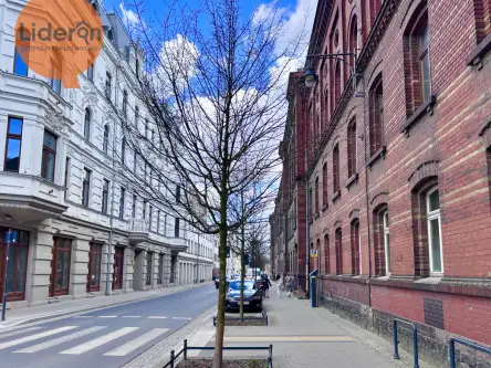 Łódź ,  Juliana Tuwima   2