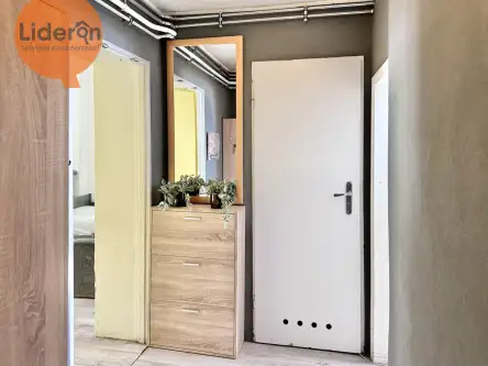 Łódź ,  Juliana Tuwima   9