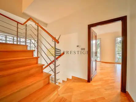 Warszawa ,  Pilicka   11