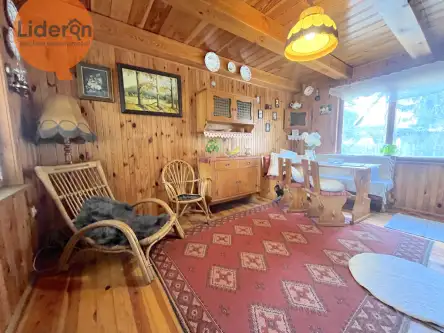 Dłużek ,  Różana   4