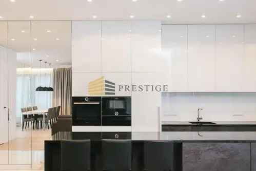 Warszawa ,  Leona Kruczkowskiego   5