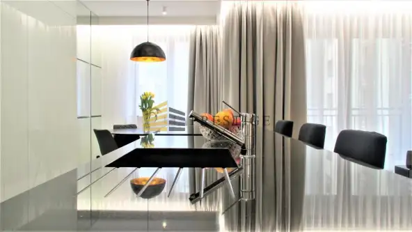 Warszawa ,  Dobra   3