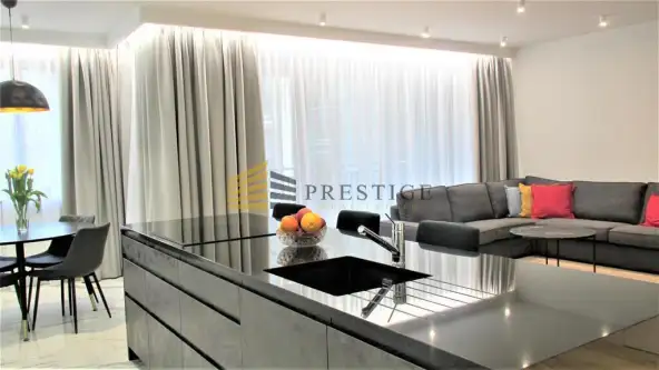 Warszawa ,  Dobra   6